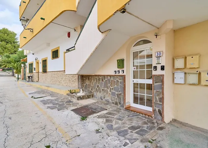 Burriana Hideaway شقة نيرخا
