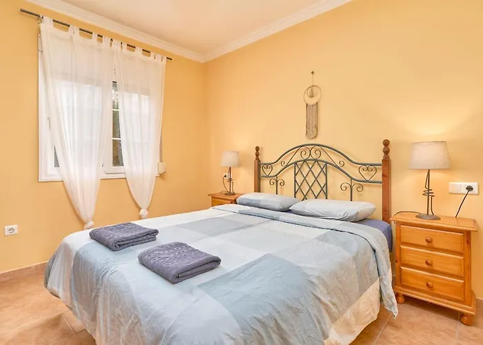 Burriana Hideaway * نيرخا